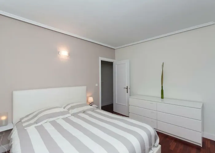 Attic+views+terrace+parking Сан-Себастьян