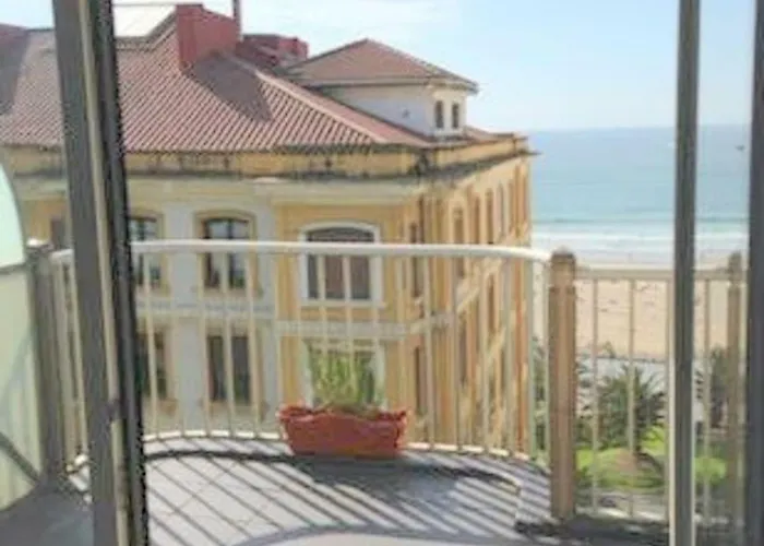 Attic+views+terrace+parking 산세바스티안